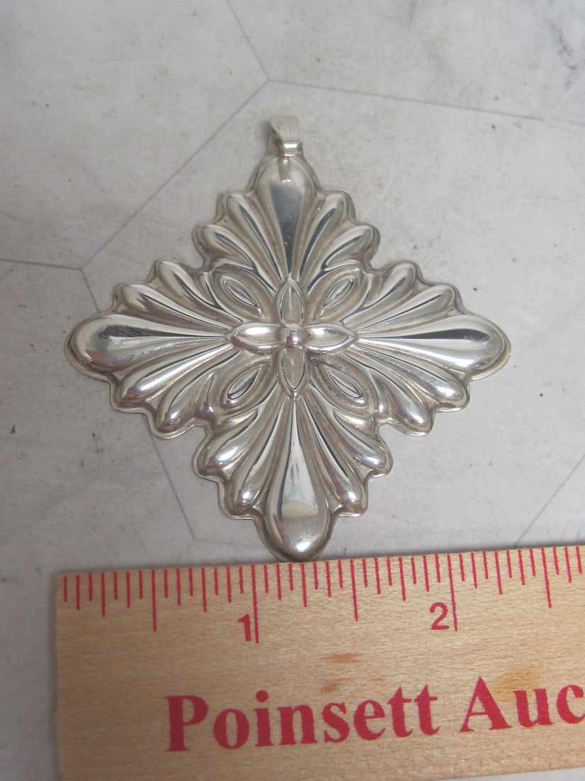 Sterling Silver Reed & Barton 1988 Cross Ornament/Pendant - 4