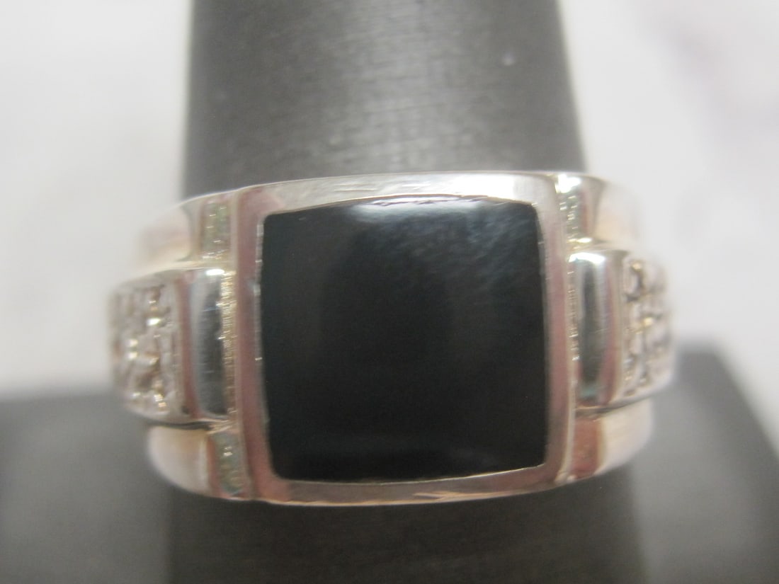 Sterling Silver Men's Onyx Ring with 12 Diamonds: Weighs 9.4 grams. Size 10 