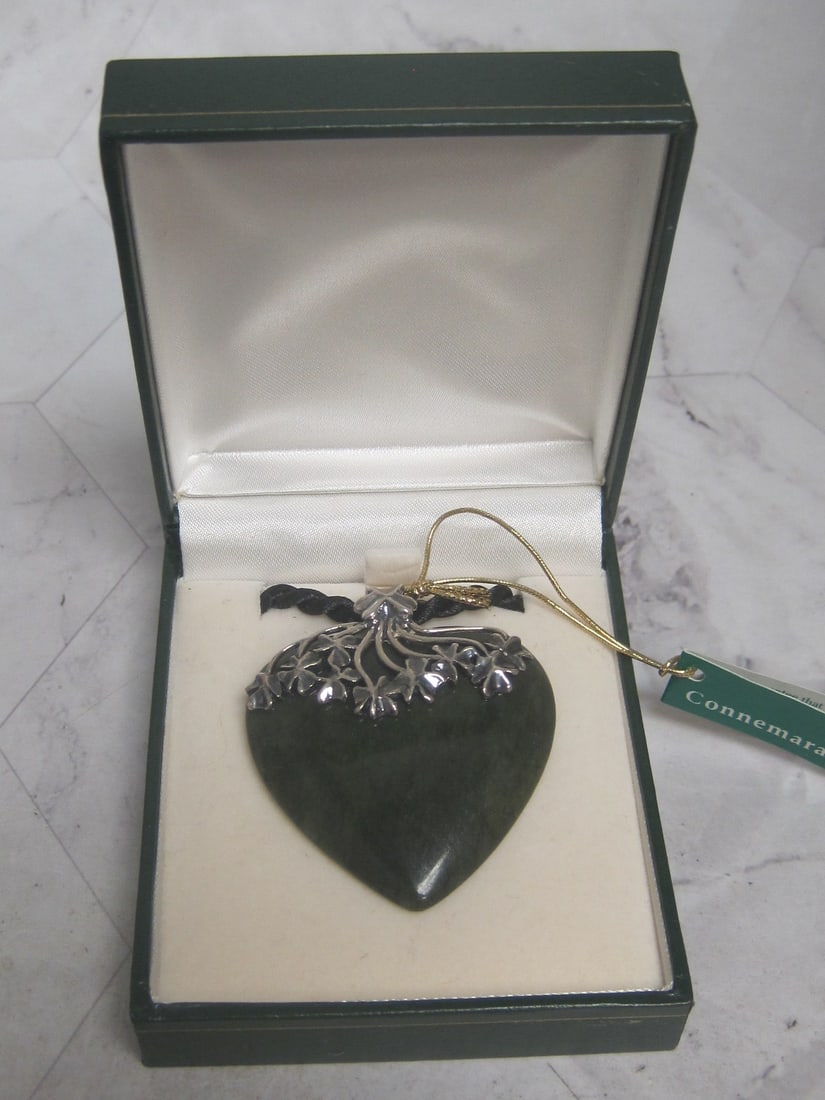 Sterling Silver Mounted Connemara Marble Pendant on Rope Necklace: Made in Ireland. In original box. 