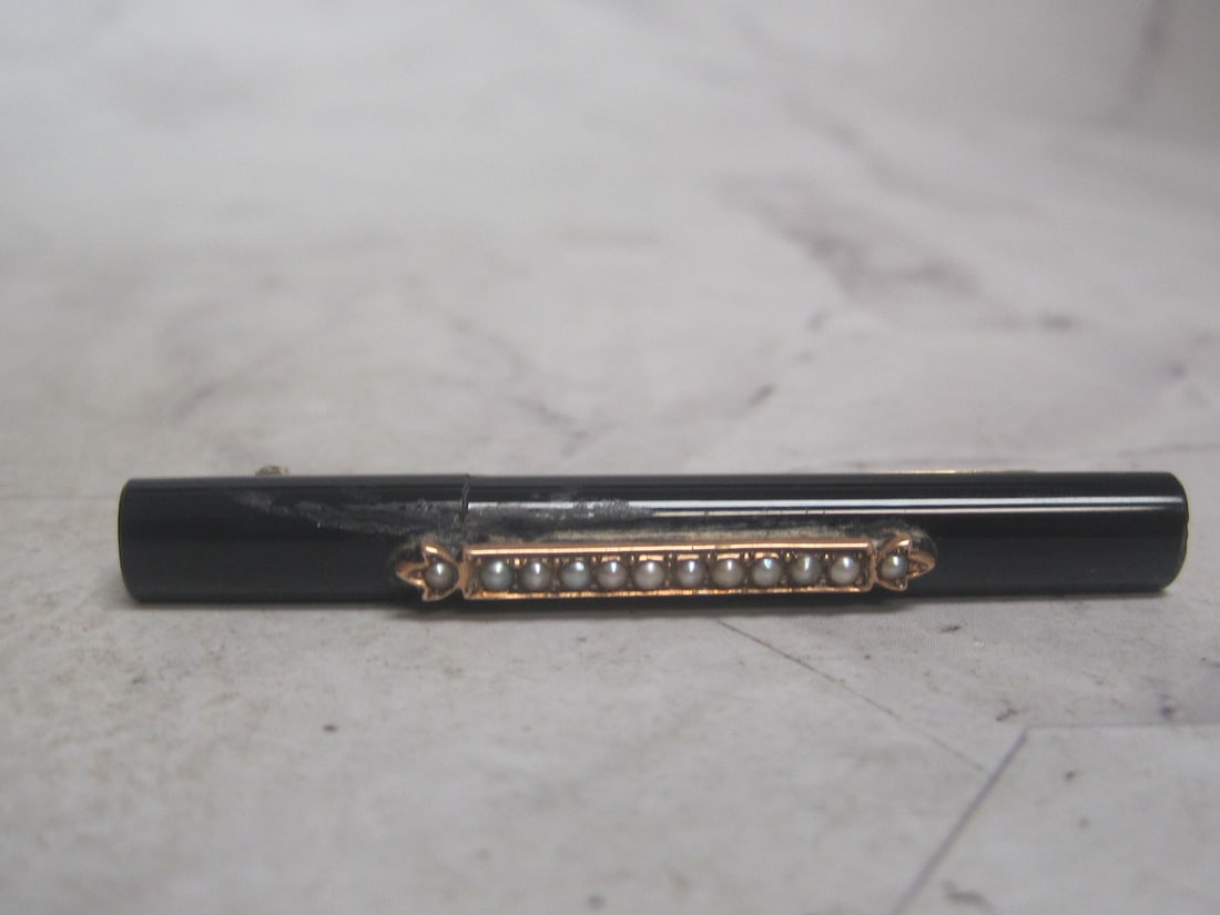 1800's Pre-Victorian Gold & Seed Bar Jet Mourning Pin: Top & back tested strong 10k Gold, Old repair to bar