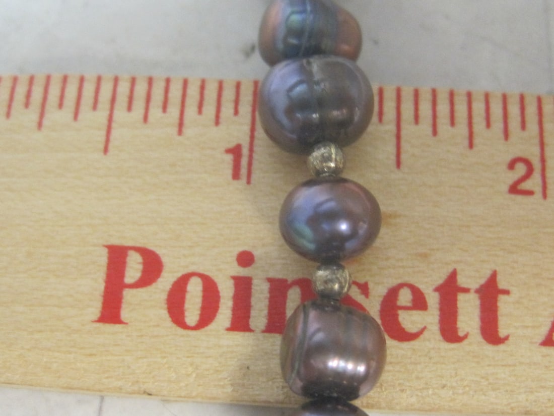 18 1/2" Baroque Tahitian Pearl Necklace with Silver Cased Double Abalone Pendant - 6