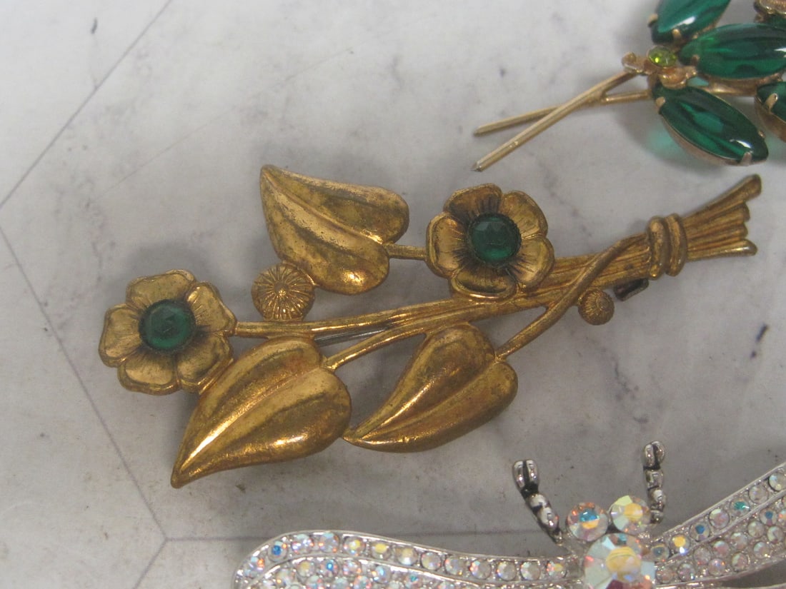 Lot of 5 Vintage Costume Brooches - 2