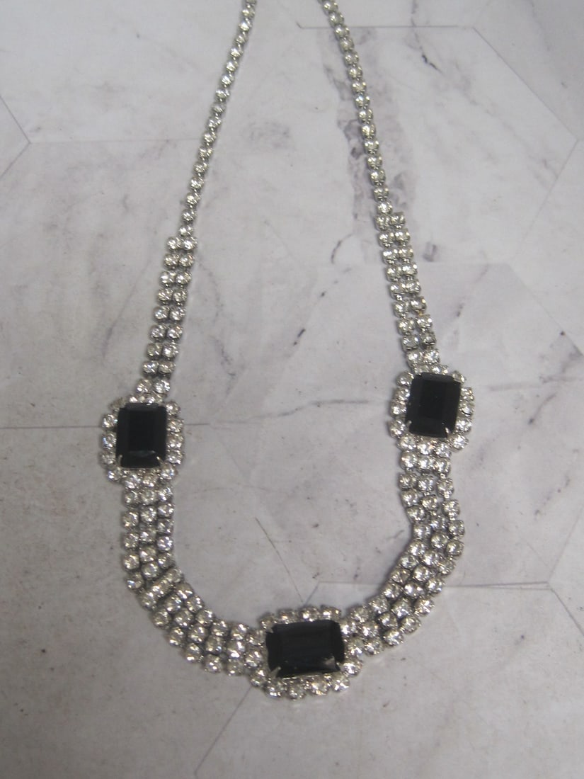 17" Crystal Glamour Necklace: . 