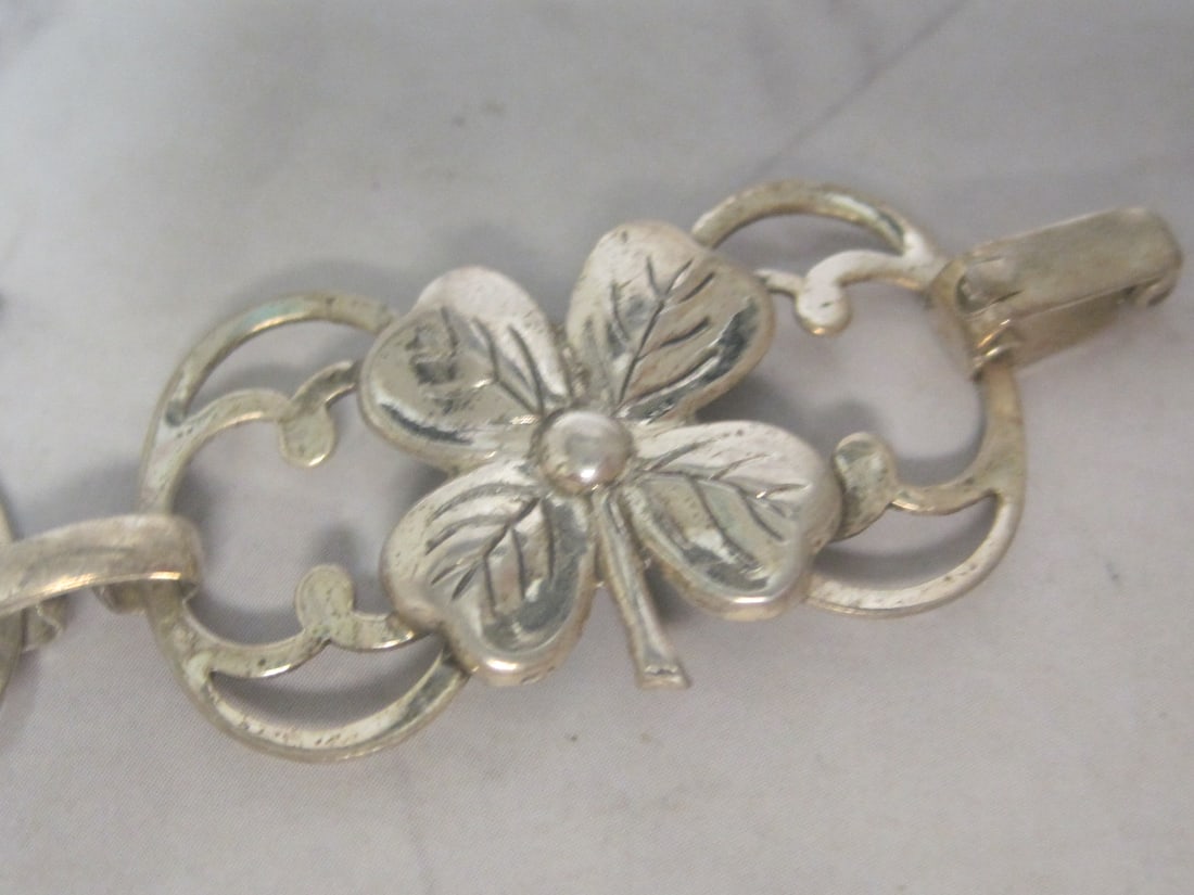 7" Sterling Silver 1946-1950 Clover Bracelet by Lang - 4