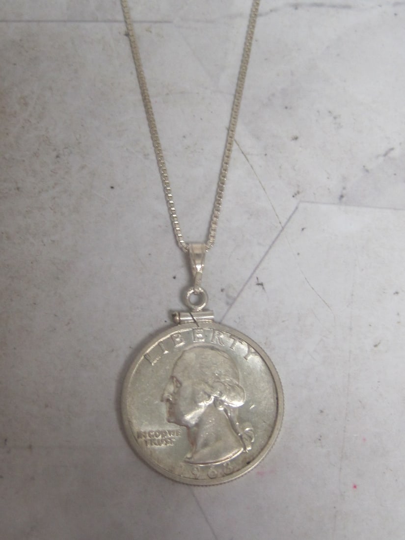 1963 .900 Silver Quarter in Bezel on 18" Sterling Silver Chain: Weighs 10.3 grams