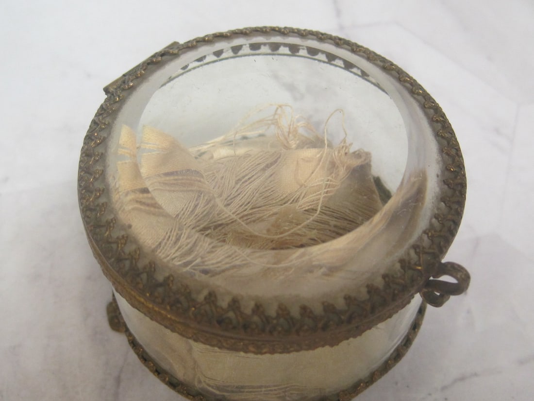 1900-1910 Small Jewelry Dresser Casket - 2