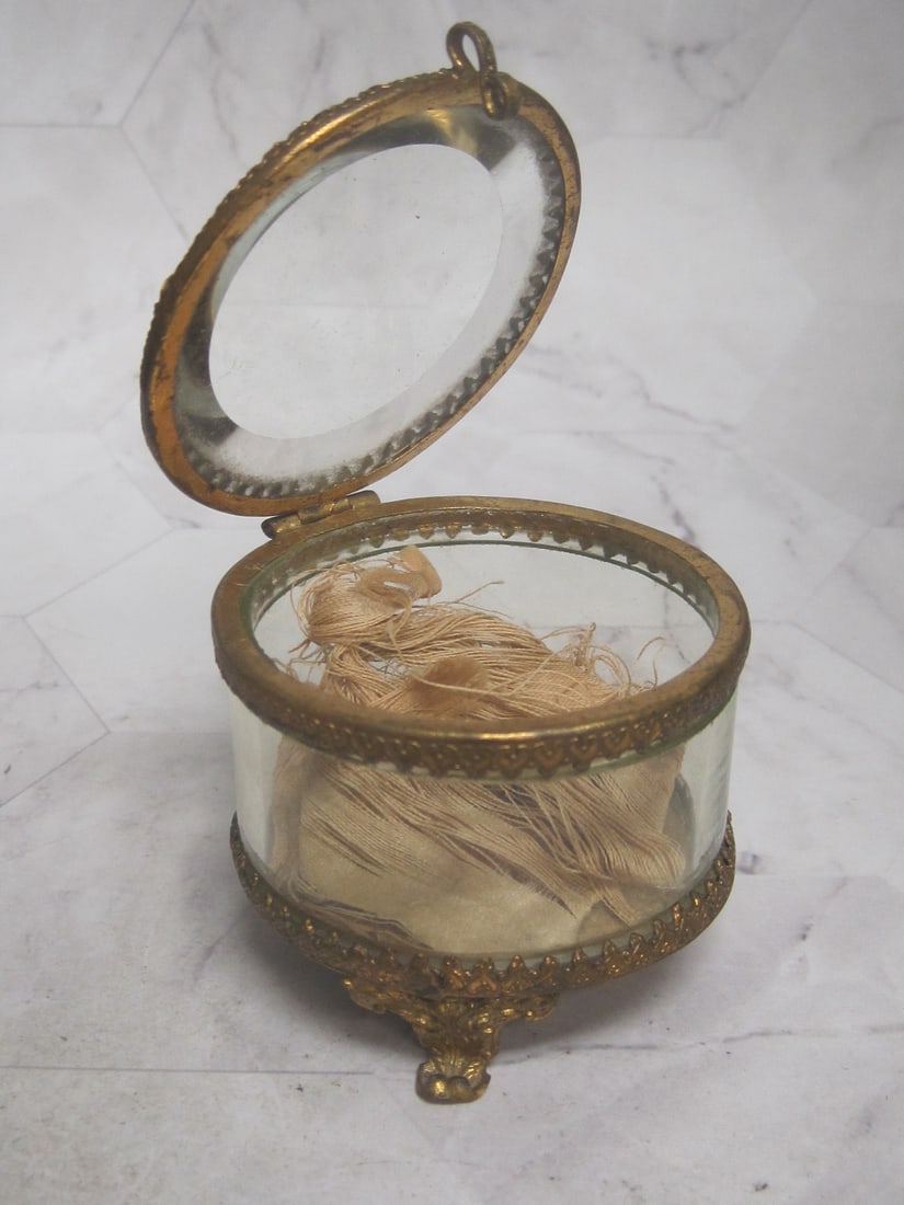 1900-1910 Small Jewelry Dresser Casket - 4