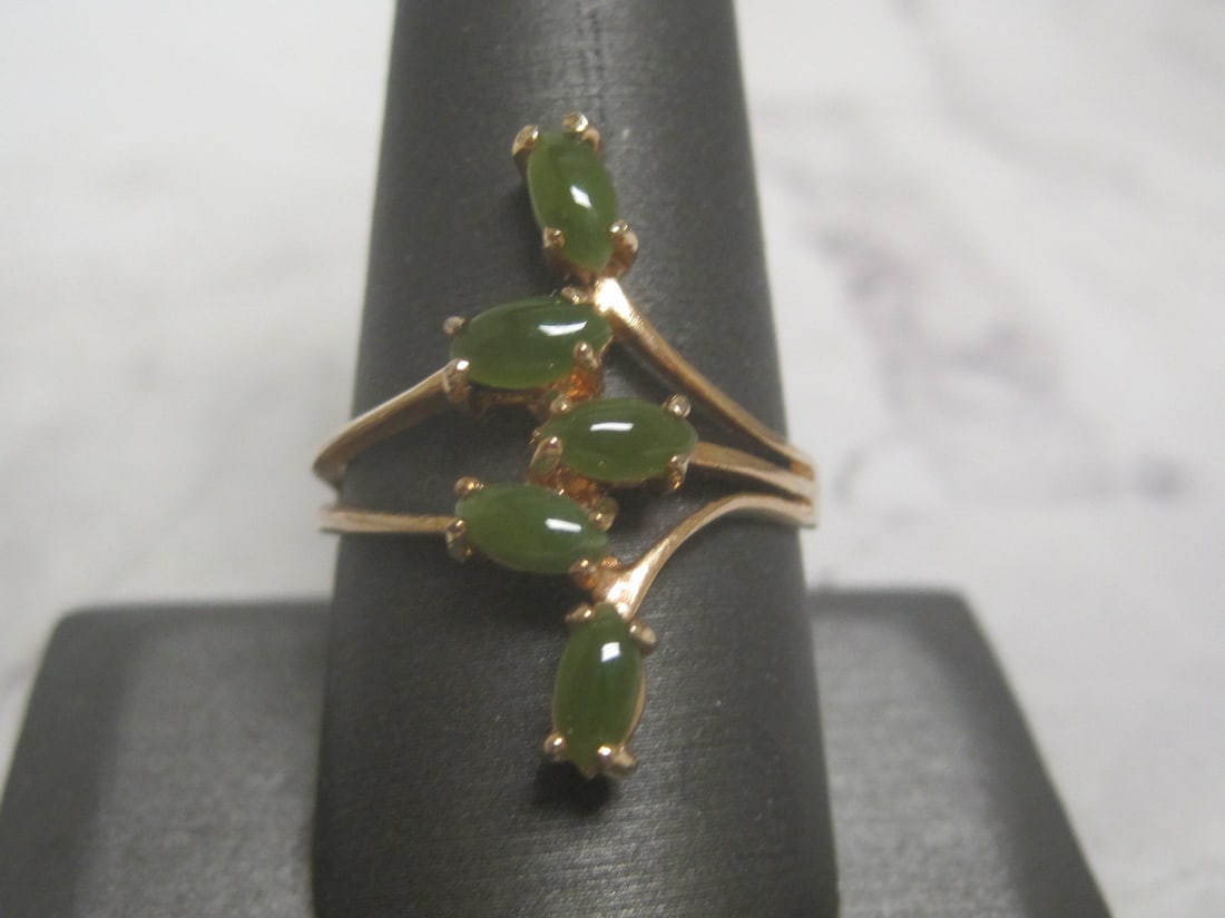 Gold-filled Jade Ring: Weighs 2.4 grams, Size 9 3/4 