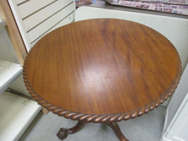 Antique Mahogany Tilt-Top Table, Cabriole Legs with Ball/Claw Feet - 2