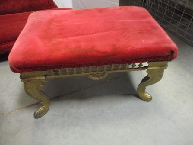 Chaise Lounge for Dolls with 2 Ottomans - 2