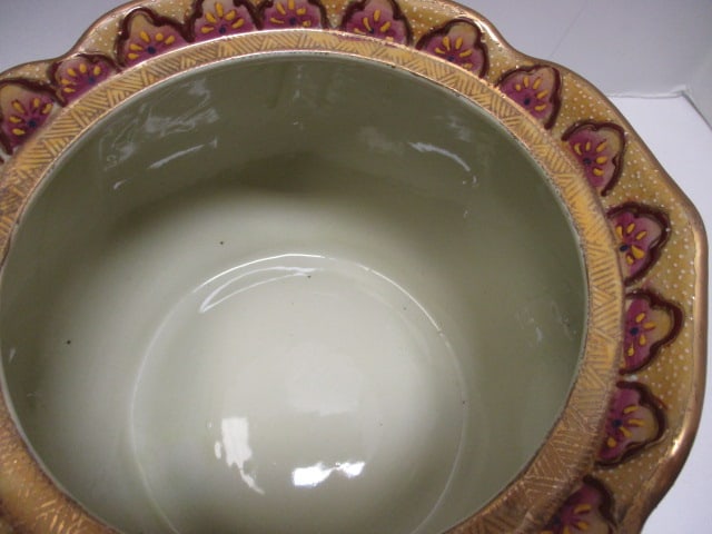 Beautiful Satsuma Lidded Jar, Enamel Nature Designs, Made in China - 7