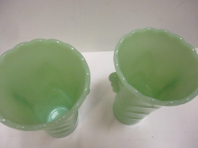 Fire-King Jadeite Pair Bud Vases, Cup and 3 Saucers (Jane Ray Pattern) - 11
