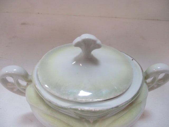 Ceramic Decorative Soup Tureen With Pansies and Sculpted Handles - 2