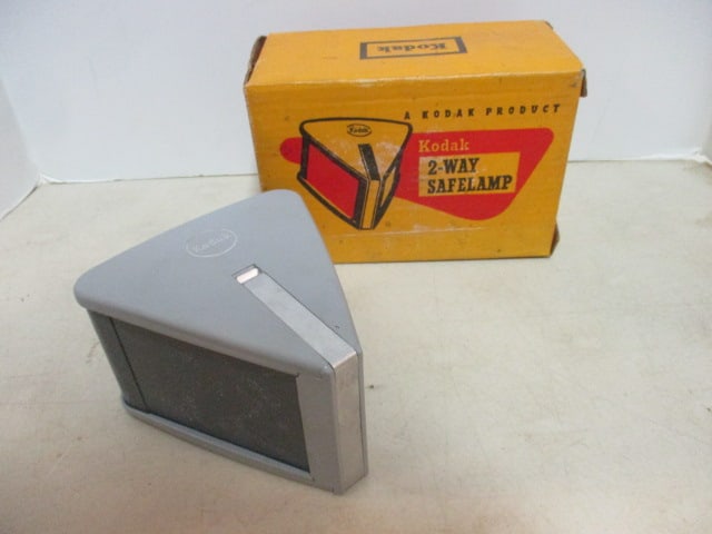 Kodak 2-Way Safelamp Series 0A in Original Box: . 