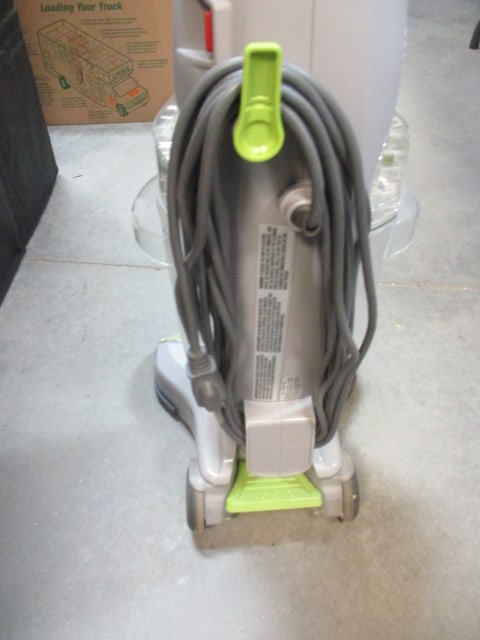 Hoover Floormate Deluxe Hard Floor Cleaner - 7