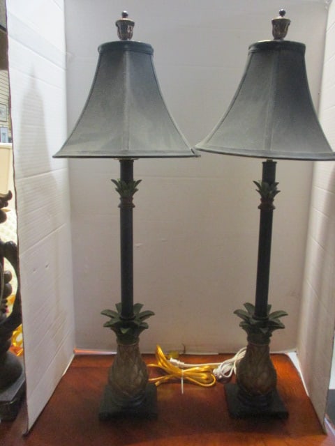 Pair of Sculpted Pineapple Buffet Lamps: 31 1/2"h, one has repair on base, Local Pickup Only 