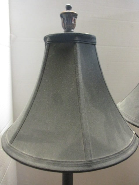 Pair of Sculpted Pineapple Buffet Lamps - 2