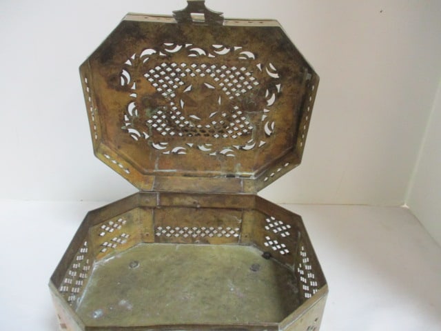 Embossed Brass Cricket Box - 4