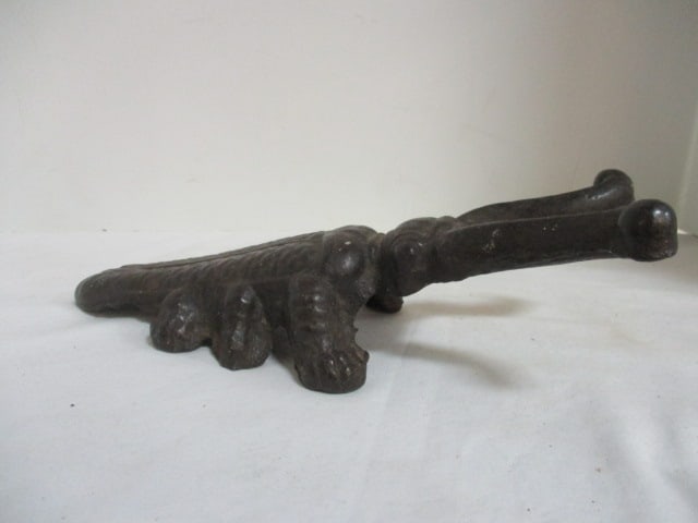 Vintage Cast Iron Beetle Boot Jack: 10 1/2" long 
