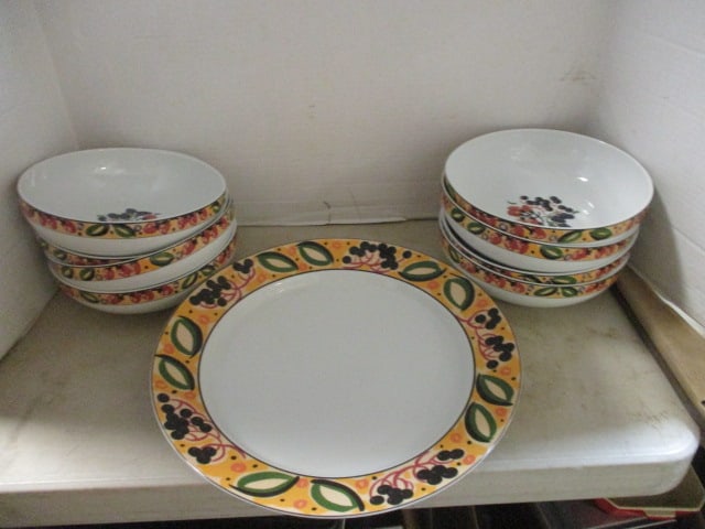 9 Piece Dansk "Cici Berries" Pasta Set (1 of 7)