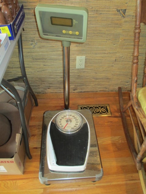 Health Meter Bathroom Scale and 330lb Capacity Digital Scale (1 of 5)