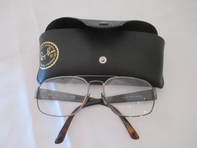 Pair of Ray Ban Prescription Glasses in Case (1 of 6)