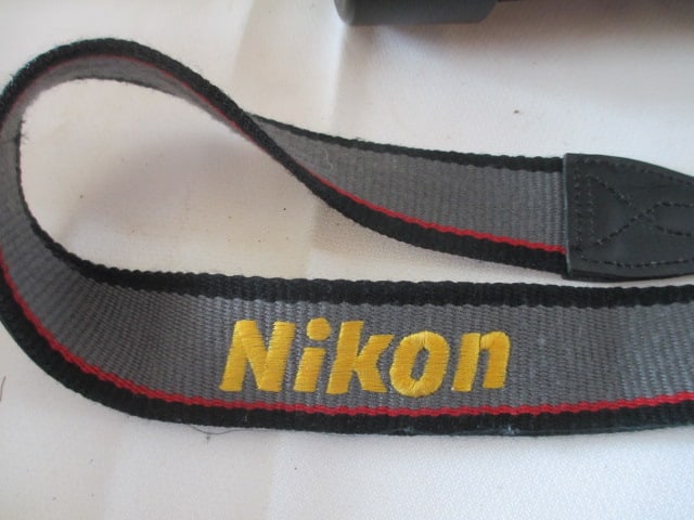 Nikon Cool Pix D3100 Digital Camera - 9