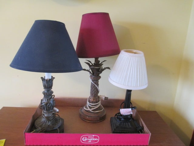 Three Small Sculpted Desk Lamps (1 of 7)