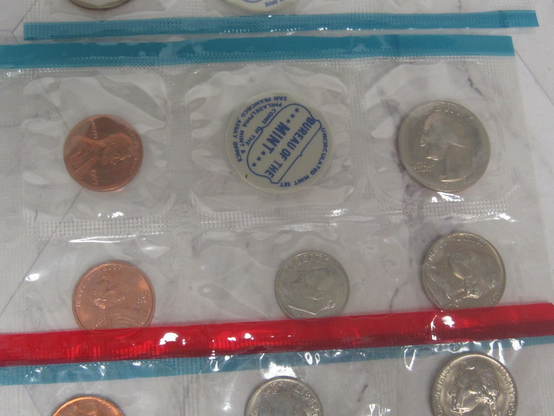 Lot of 4 US Mint Sets - 4