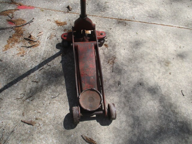 Floor Jack - 2