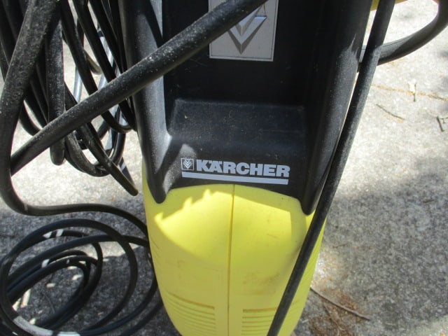 Karcher 1600 PSI Pressure Washer - 2