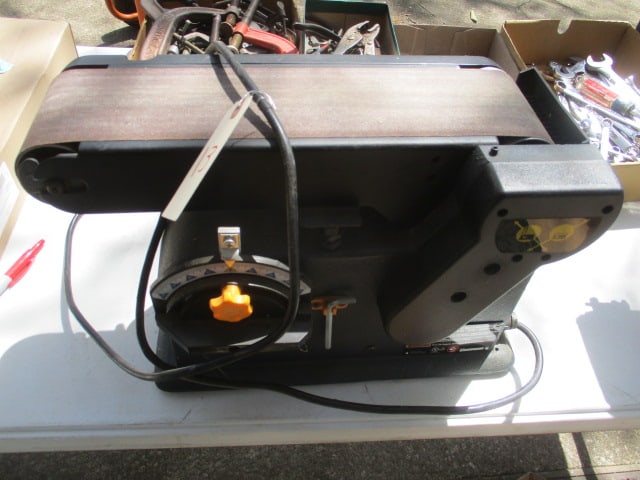 Ryobi 4x36 Belt Sander with 6" Disc: BD 4600 