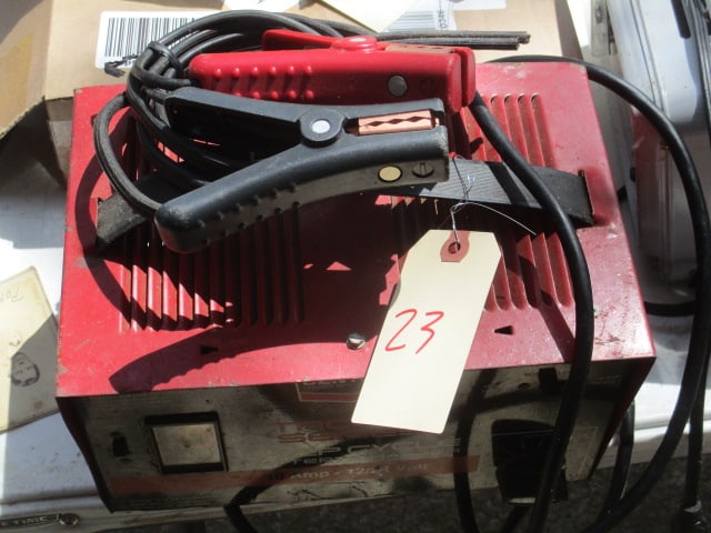 Century Deep Cycle Battery Charger - 2