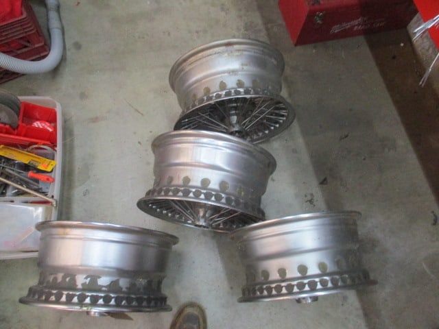 Lot of 4 Spoke Rims 15x7 - 4