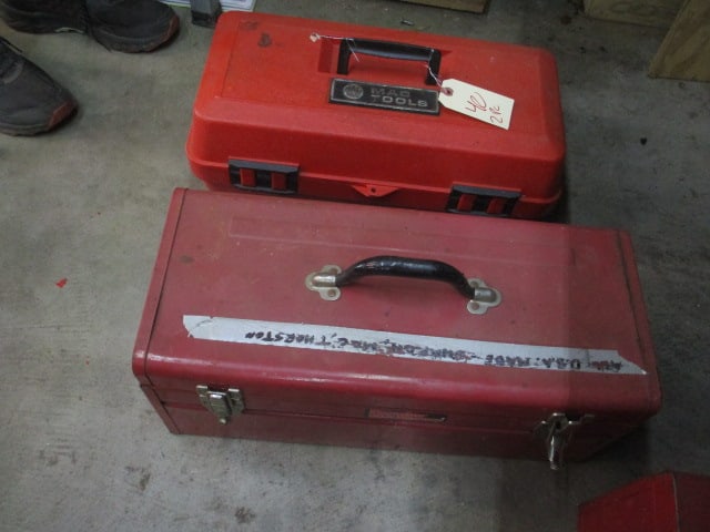 Mac Plastic Tool Box (1 of 4)