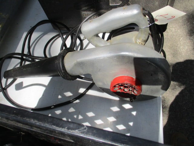 Breuer Electric Tornado Blower-Cleaner-Sprayer - 2