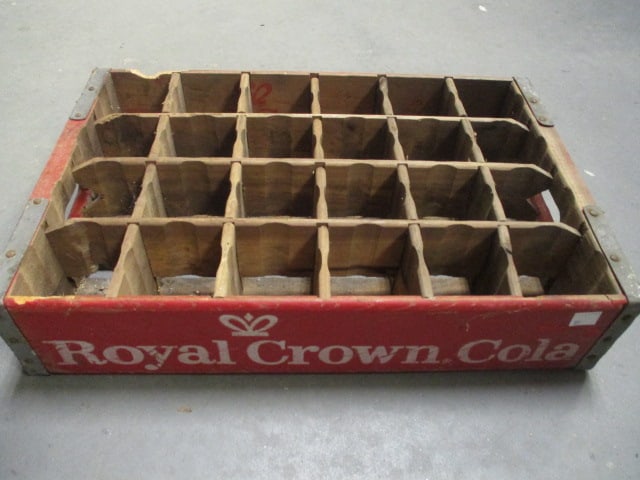 Royal Crown Cola Wood Bottle Crate w/Metal Banding: 18 1/2 x 12 x 4