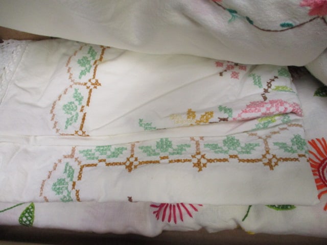 5 Embroidered Tablecloths, Deluxe Vinyl Table Pad (70" Round) & - 7