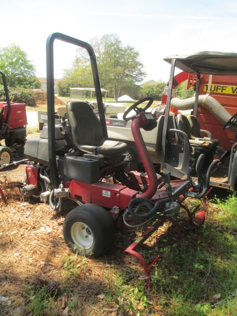 2006 Toro GreensMaster 3150 Triplex Mower: Use meter reads 1,785 hours, Mower Is Not Running-Something In Motor is Locked-Possibly the Starter. See all pictures and preview for workability. Mower is Located at Golf Course Maintenance Shed.