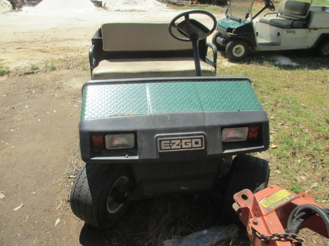 E-Z-Go Gas Power Golf Cart with Diamond Plate Bed for Parts - 2