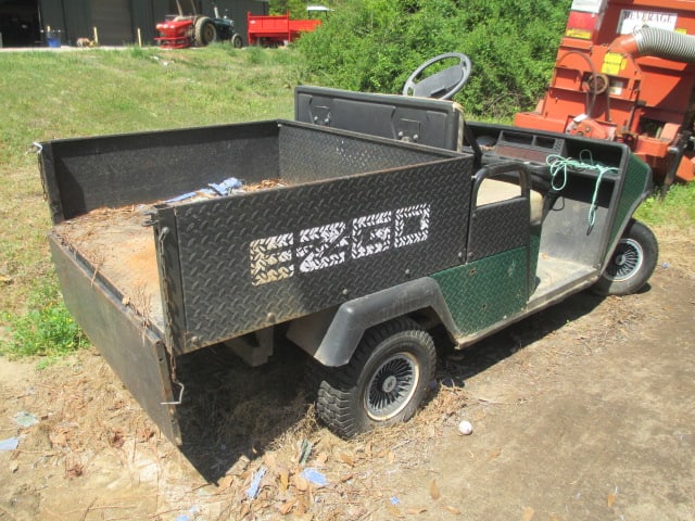 E-Z-Go Gas Power Golf Cart with Diamond Plate Bed for Parts - 3