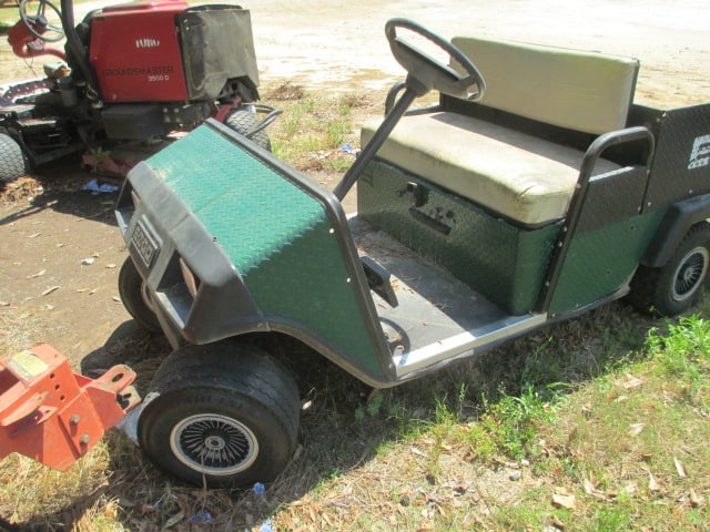 E-Z-Go Gas Power Golf Cart with Diamond Plate Bed for Parts - 6
