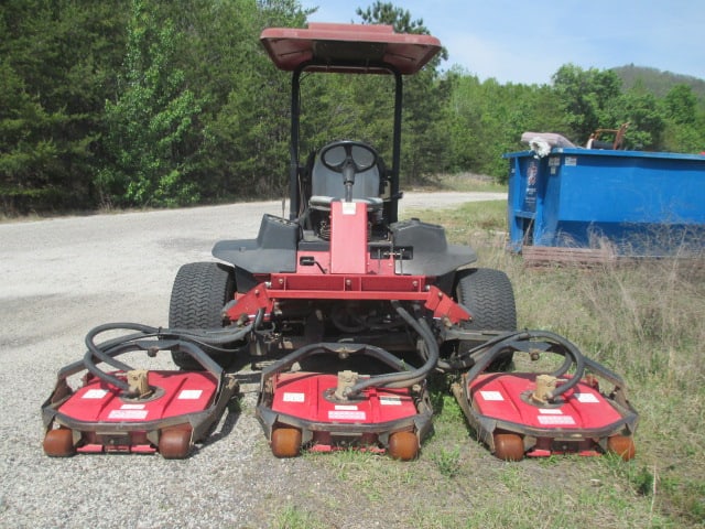 Toro GroundsMaster 4500D 4 Wheel Drive Diesel Sidewinder Mower - 2