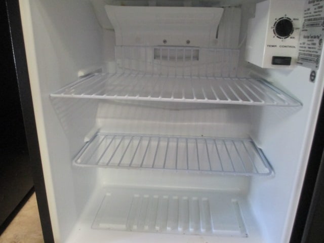 MicroFridge Safe Plug Microwave Refrigerator Combination - 11