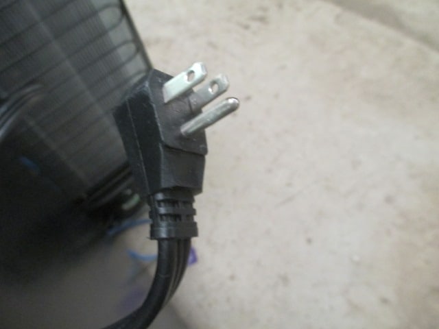 MicroFridge Safe Plug Microwave Refrigerator Combination - 14