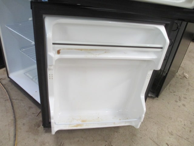 MicroFridge Safe Plug Microwave Refrigerator Combination - 9