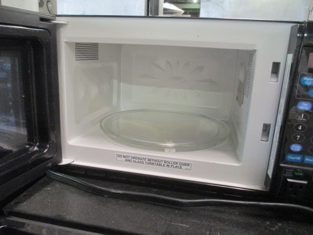 MicroFridge Safe Plug Microwave Refrigerator Combination - 4