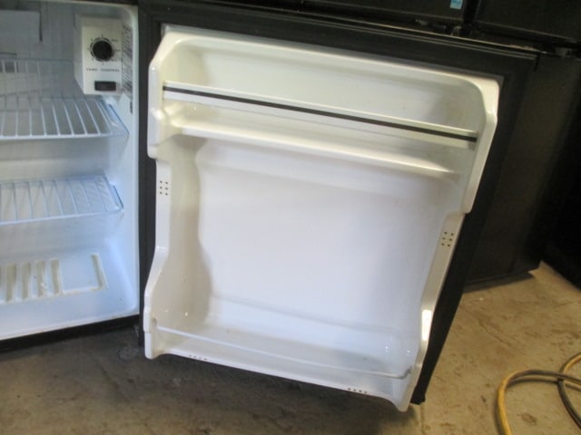 MicroFridge Safe Plug Microwave Refrigerator Combination - 9