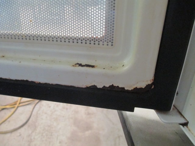 White GE Sensor Microwave Oven - 6