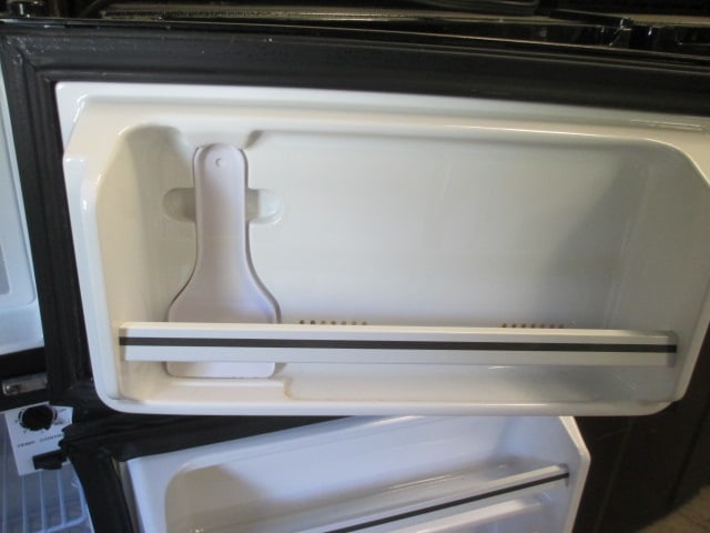MicroFridge Safe Plug Microwave Refrigerator Combination - 7
